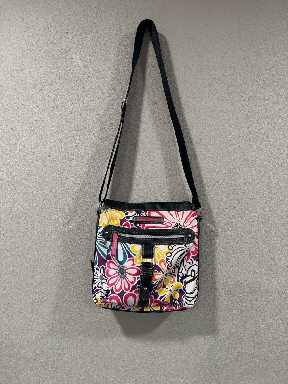 Lily Bloom Floral Crossbody Bag in Multicolor